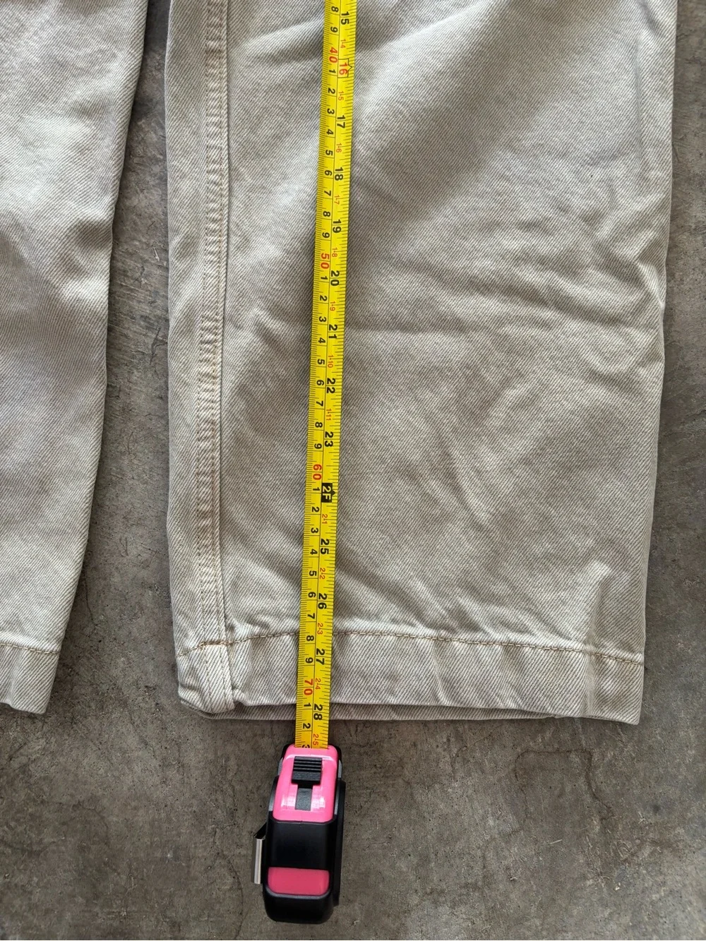 Zara Acid Washed Straight Leg Cargo Pants in Light Beige sz 36W/28L
